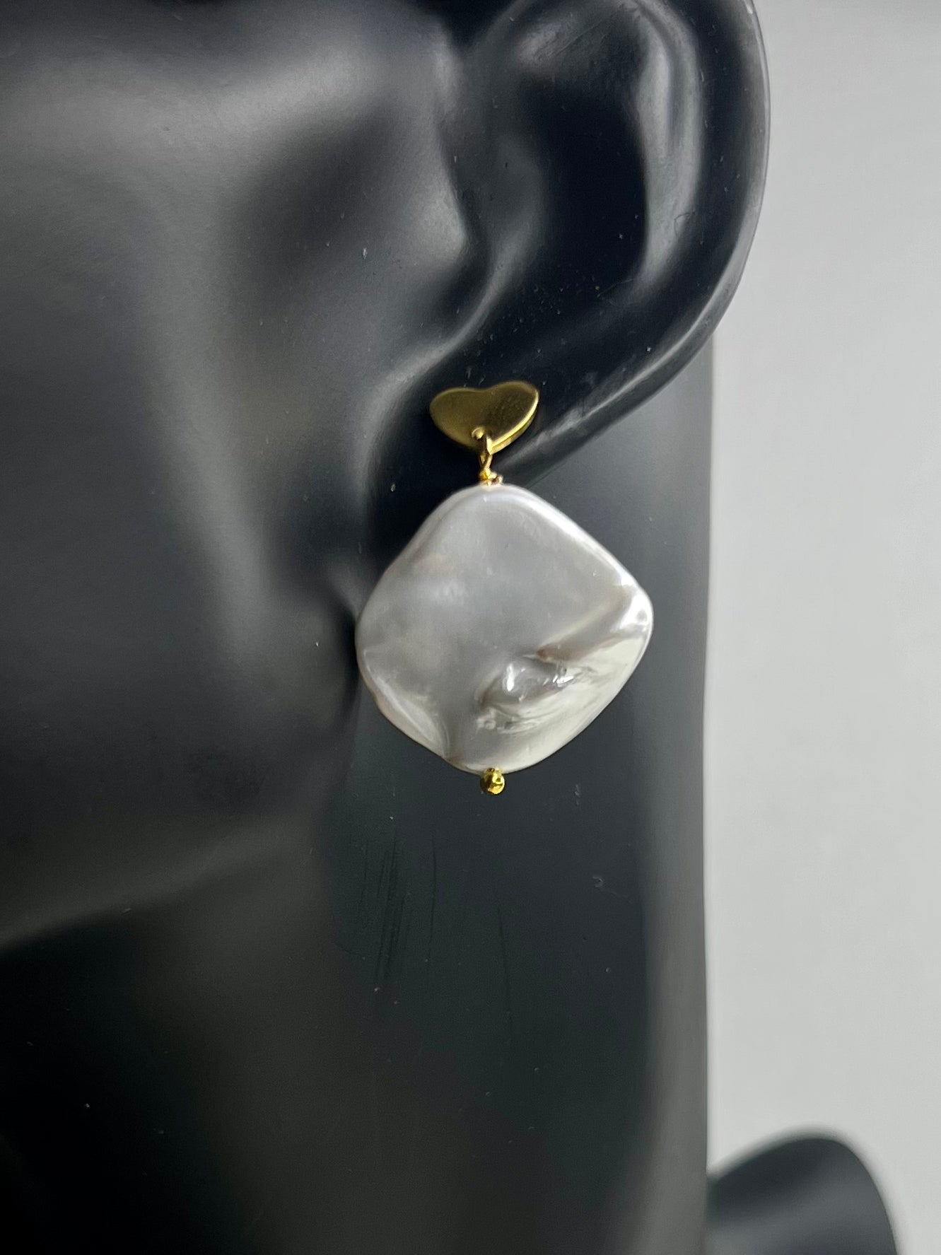 Faux Pearl Earring