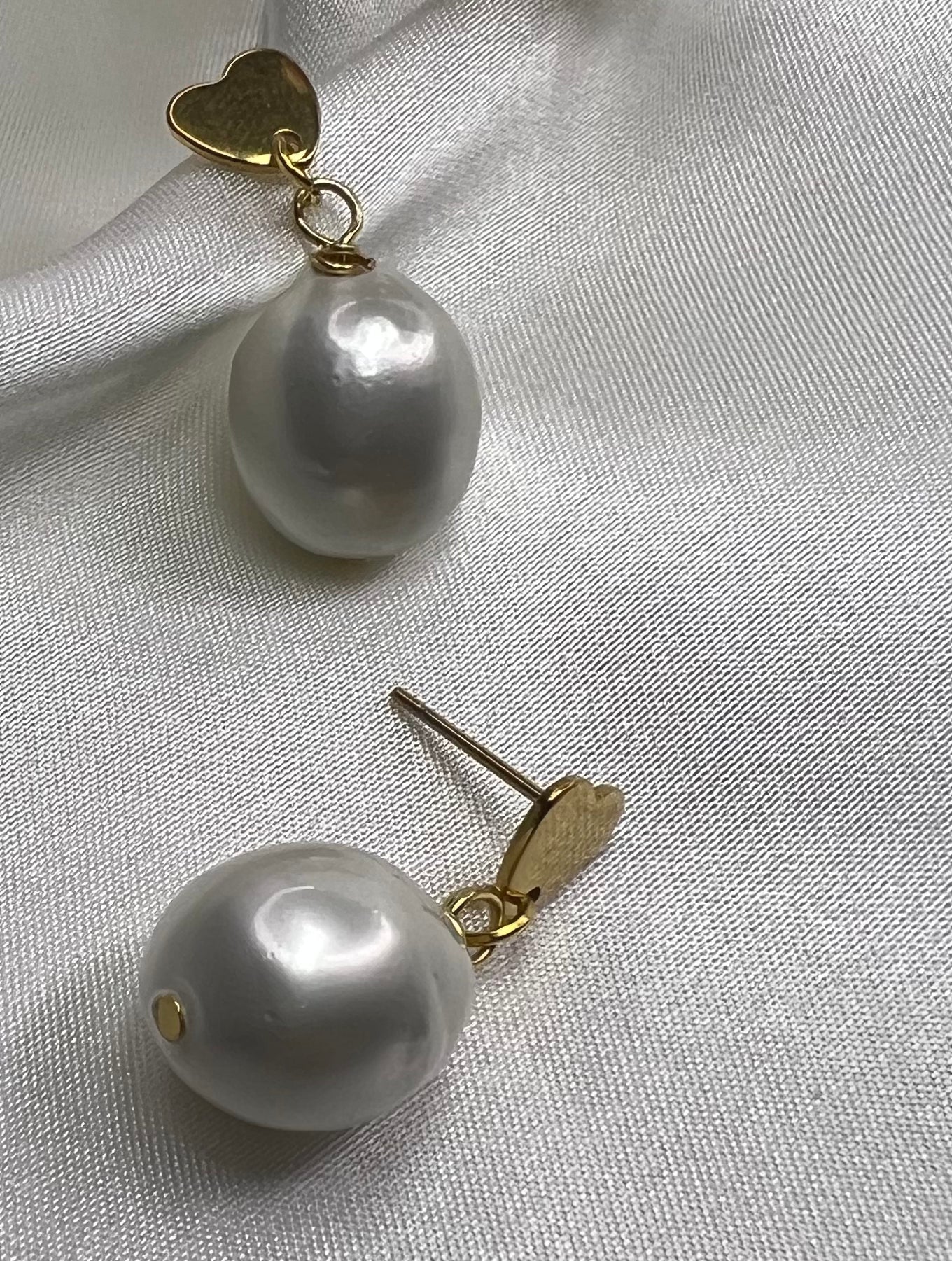 Faux Pearl Earring